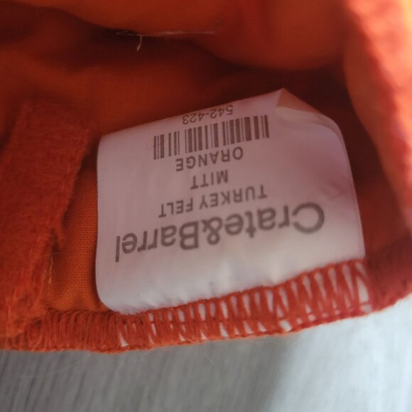 Turkey Felt Oven Mitt By Crate & Barrel - Orange - Picture 3 of 4